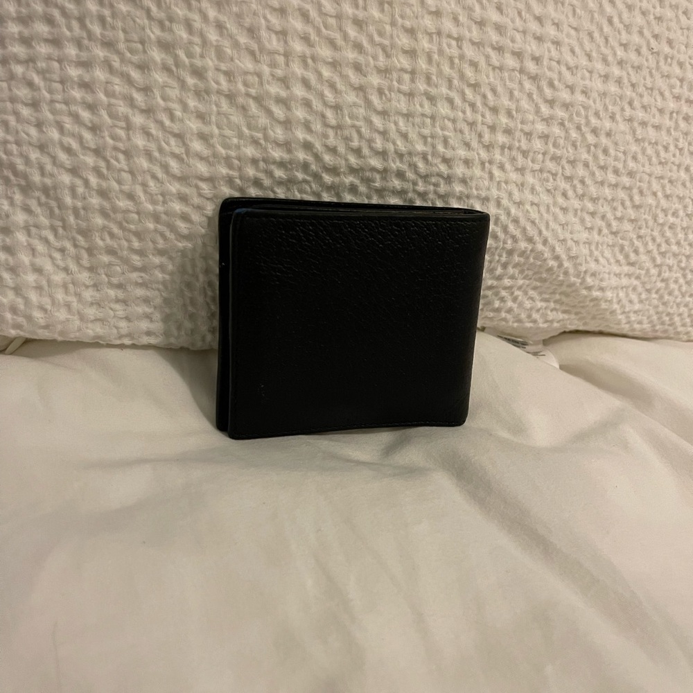 Gucci mens wallet